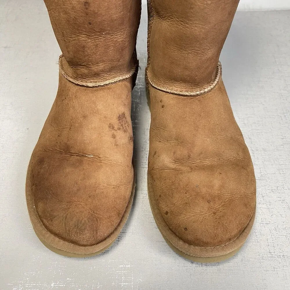 Ugg Classic Short II Boots Suede Shearling Women's Sz 7‎ Chestnut Brown Y2K